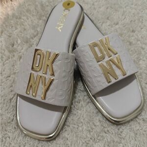 DKNY SANDALS ,size 8 ,color beige ,flat